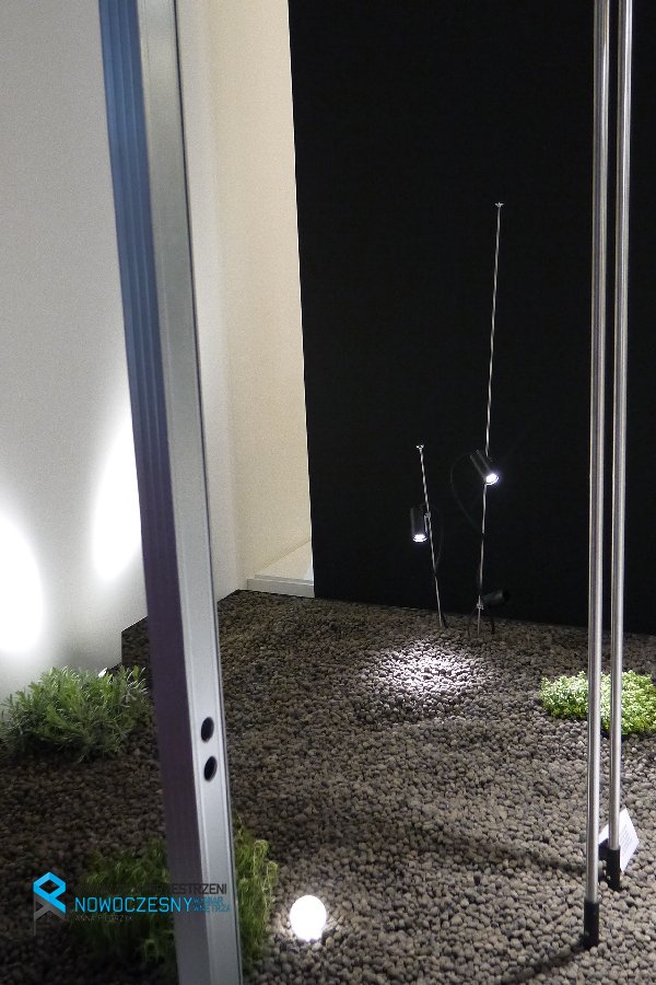 Światło lampy_57